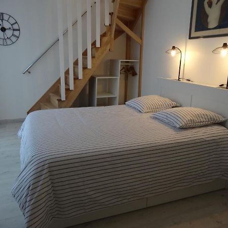 Les Petites Tuileries Bed and Breakfast Bray-sur-Seine Buitenkant foto